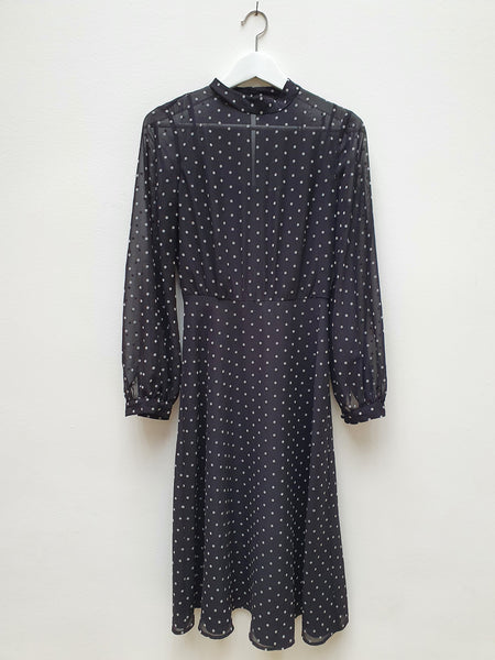 Kleid von Massimo Dutti
